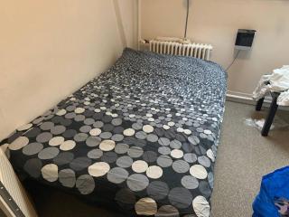 Central Studio right at the Metro station - 3