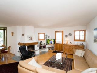 Apartment Chesa Aquileja Trüb by Interhome - 2