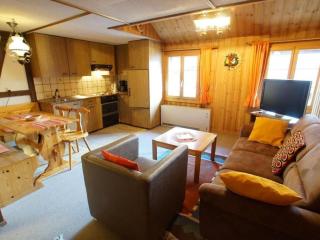 Apartment Fewo mit Blick auf die Berge by Interhome - 9