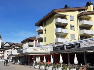 Apartment Rothorn-Center A - 1-OG- Schöpfer by Interhome - 9