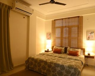 Spacious 3BHK with Lift and Free Parking - 3