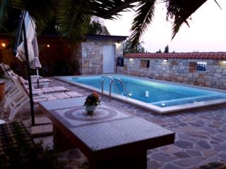 Holiday Home mit beheiztem Pool und Meerblick by Interhome - 8