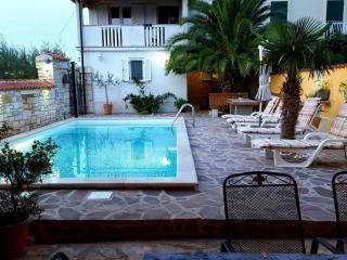 Holiday Home mit beheiztem Pool und Meerblick by Interhome - 4