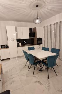 Apartment Madonna 2 by Interhome - 0