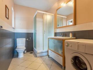 Holiday Home Charmantes Ferienhaus in Medići mit Privatem Pool by Interhome - 3