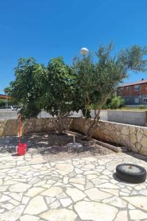 Apartment Charmante- sonnige Ferienwohnung by Interhome - 4