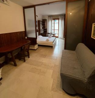 Rustic Apartment - 7