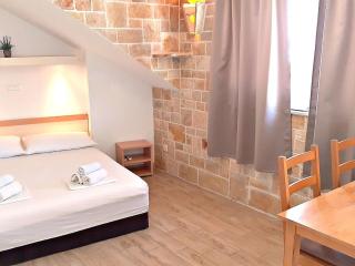 Apartment Strandnahe Ferienwohnung mit tollem Ausblick by Interhome - 5