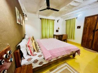 Vindhyavan Mud House - 2