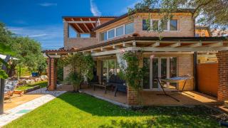 Beautiful Villa Sabrina with pool in Visnjan - 3