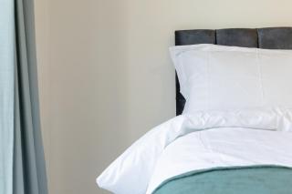 FREE parking, LARGE House for Contractors & Families, Sleeps 7, 25 mins to MANCHESTER & LIVERPOOL - 6