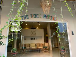 The Rock Patong Comfort Stay - 5