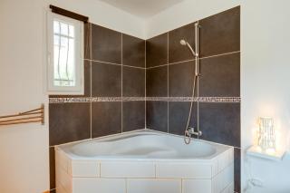 Villa Plain-pied avec Piscine Octon - 2