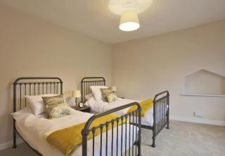 2 Bed in Eye oc-4lamb - 5