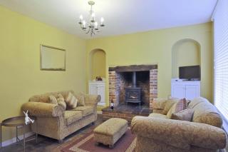 2 Bed in Eye oc-4lamb - 3