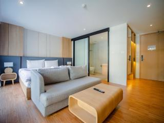 Wyndham Garden 1220 Modern Studio Next to Naithon - 9