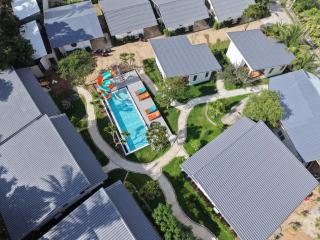 Rock & Lune Boutique Villas - 0