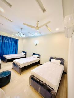 Dir Haven Guest House - 8