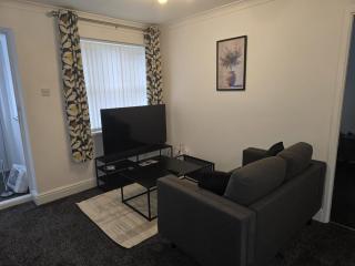 Spacious 1 Bedroom Apartment in Darlington - 3