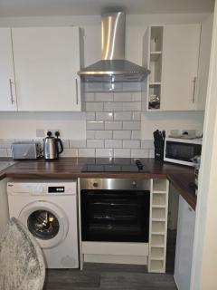 Spacious 1 Bedroom Apartment in Darlington - 1