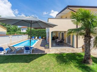 Apartment Appartement Dino by Interhome - 2