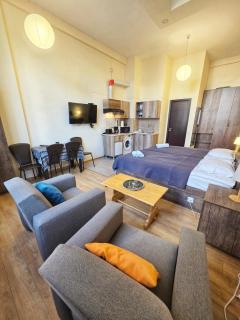 Gogla's High Studio - 6