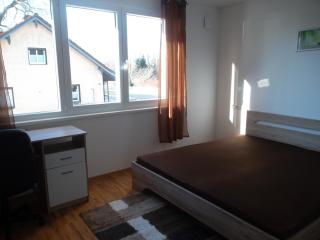 Komfortables Privatzimmer mit Mitnutzung von Bad, Küche und Wohnbereich - 0