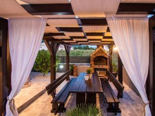 Holiday Home Villa Olea- Pool- Grill- Nähe Flughafen Split by Interhome - 5