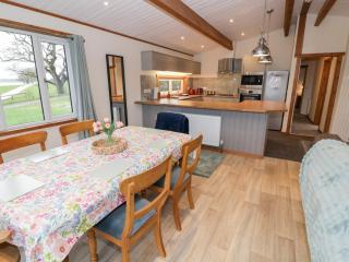 Elm Lodge - 6