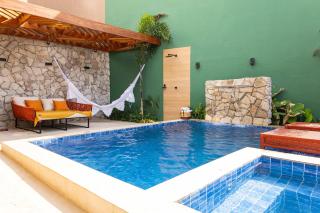 Unforgettable Sunsets 4BR Retreat with Pool in Prea - 9