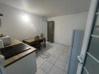 Appartement pratique près de l'aéroport - 6