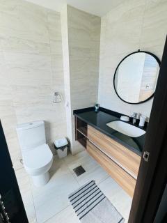 Familiar con terraza privada zona norte - 2