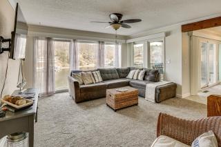 Multi-Level Lakefront Unit with Pools in Osage Beach - 5