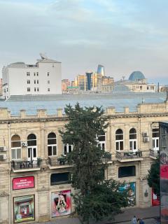 F1 Hard Rock Apartments - 9