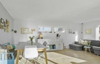 Holiday Home With Garden Near Tisvilde Beach - 3