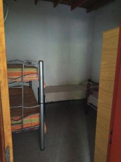 Los Nidos Dormis Habitaciones con baño privado y DEPARTAMENTOS - 3