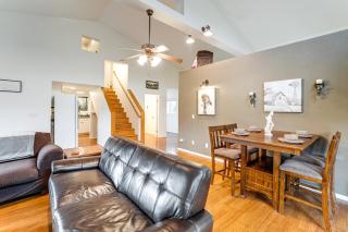 Willamette Valley Home on Working Horse Farm! - 5