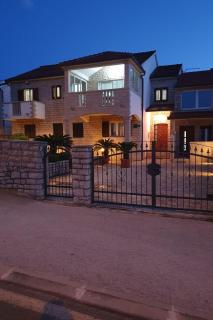 Apartment Komplett ausgestattete Wohnung für 7 Personen by Interhome - 6