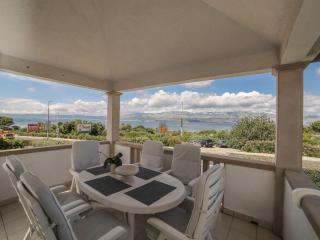 Apartment Komplett ausgestattete Wohnung für 7 Personen by Interhome - 1