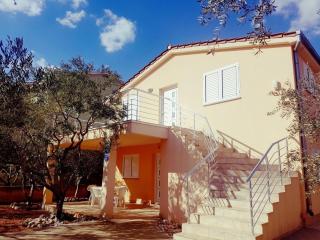 Holiday Home mit Blick auf das Wasser by Interhome - 2