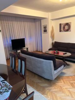 Skopjanka Apartment - 9