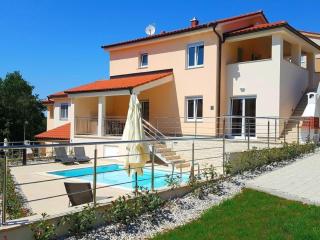 Holiday Home Villa Marisol mit Garten- Grill und Terrasse by Interhome - 0