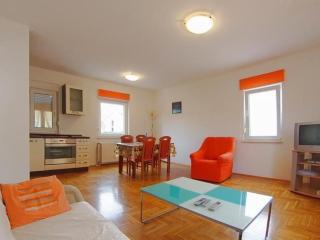 Apartment Appartement in Medulin mit Terrasse by Interhome - 7