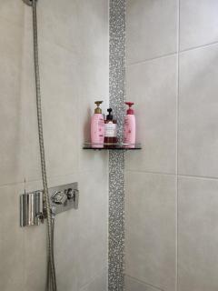 Hi lovely 1 minute from Magok Naru Station, 4 minutes from Gimpo Airport Station, triple station area - 9