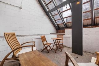 Cozy Home near Downtown - Close to Nulu - Sleeps 6 - 4