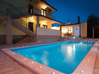 Holiday Home Ferienvilla mit Pool in Pula by Interhome - 9