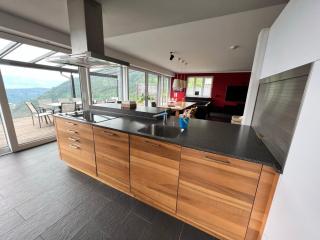 Apartment Appartement mit herrlichem Berg- und Seeblick by Interhome - 4