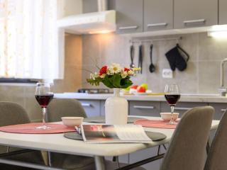 Apartment Gemütliche Ferienwohnung 5 by Interhome - 0