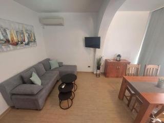 Apartment Gemütliche Ferienwohnung für Familien mit Terrasse by Interhome - 3