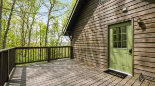 Shenandoah Views Cozy Fires Zero Stress Retreat - 1